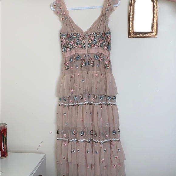 Formal Needle&thread dress in US 2 - Picture 3 of 5